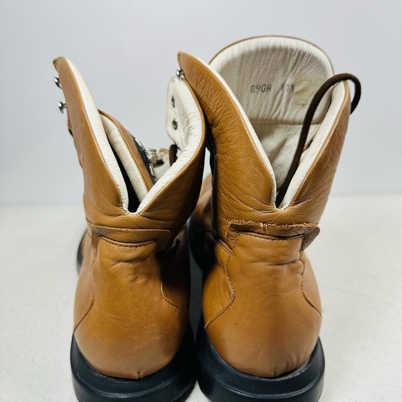 Men\'s Brown Leather High-Top Boots